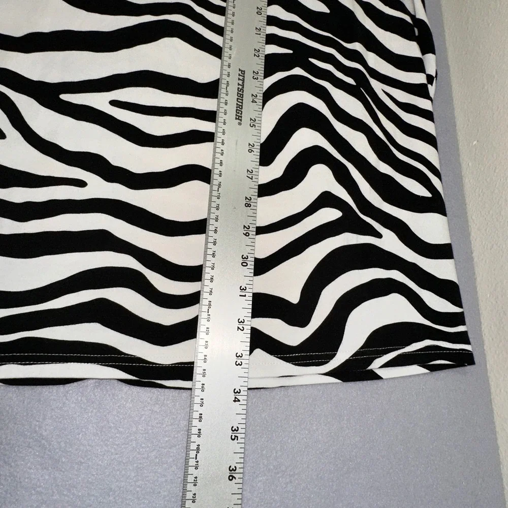 Betsey Johnson Izzy Halter Dress Womens XXL Sonic White Black Zebra NWT $99 - Picture 5 of 9